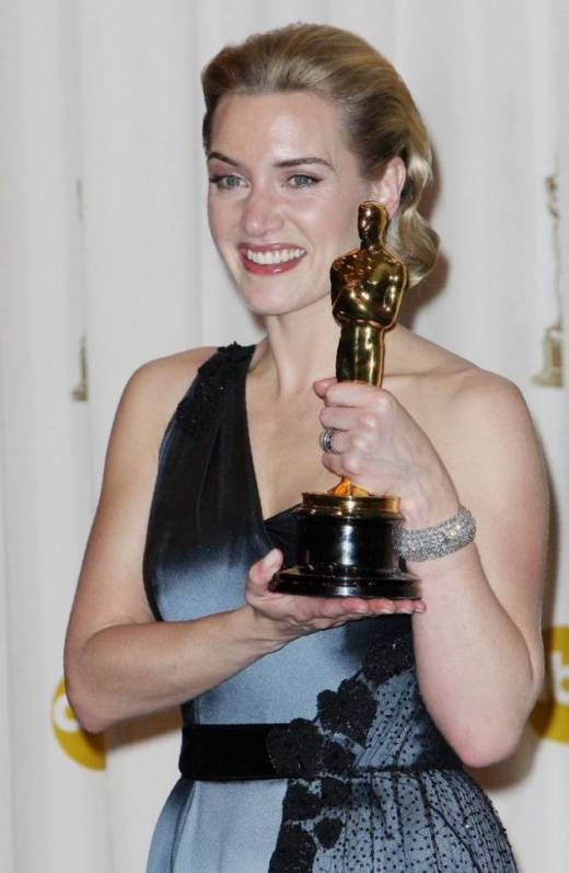 Кейт Уинслет с Оскаром за фильм Чтец